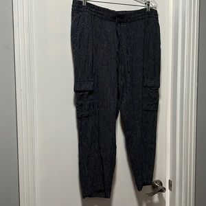 Old Navy Capris. Navy pinstripes  Cargo & regular pockets. Closed placket/hips